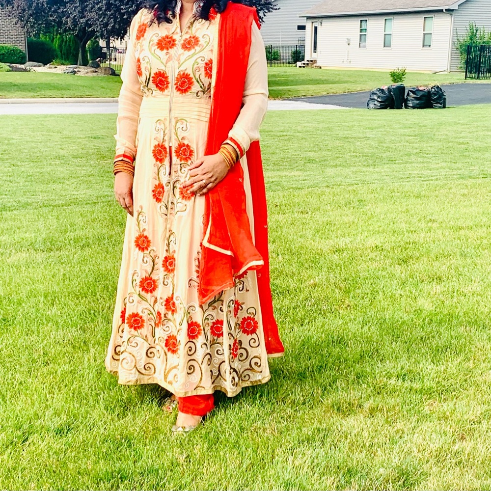 Designer Ethnic indian elegent outfit